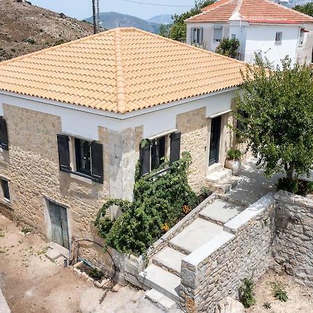 Villa Aiolia Kondoyenadha Ngoại thất bức ảnh