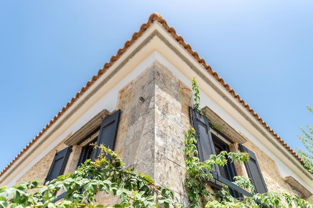 Villa Aiolia Kondoyenadha Ngoại thất bức ảnh
