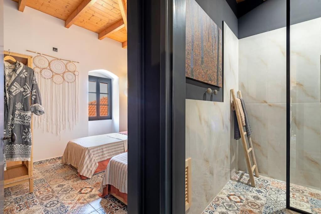 Villa Aiolia Kondoyenadha Ngoại thất bức ảnh